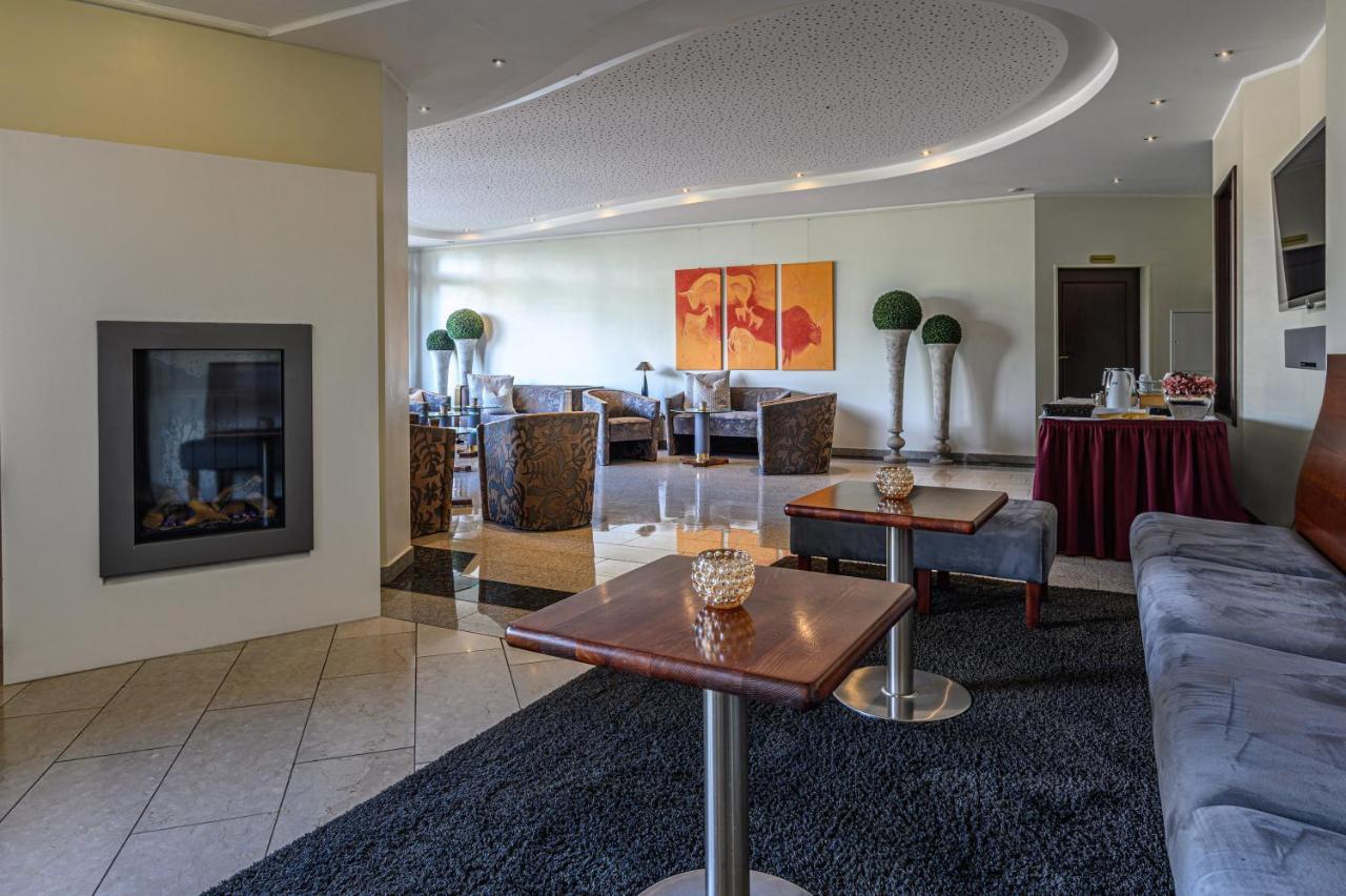 Hotel Am Wasserfall Lingen Exterior foto